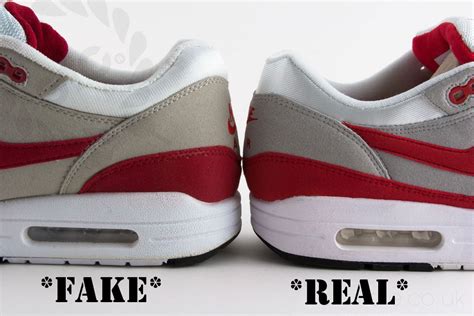 nike air max counterfeit logo